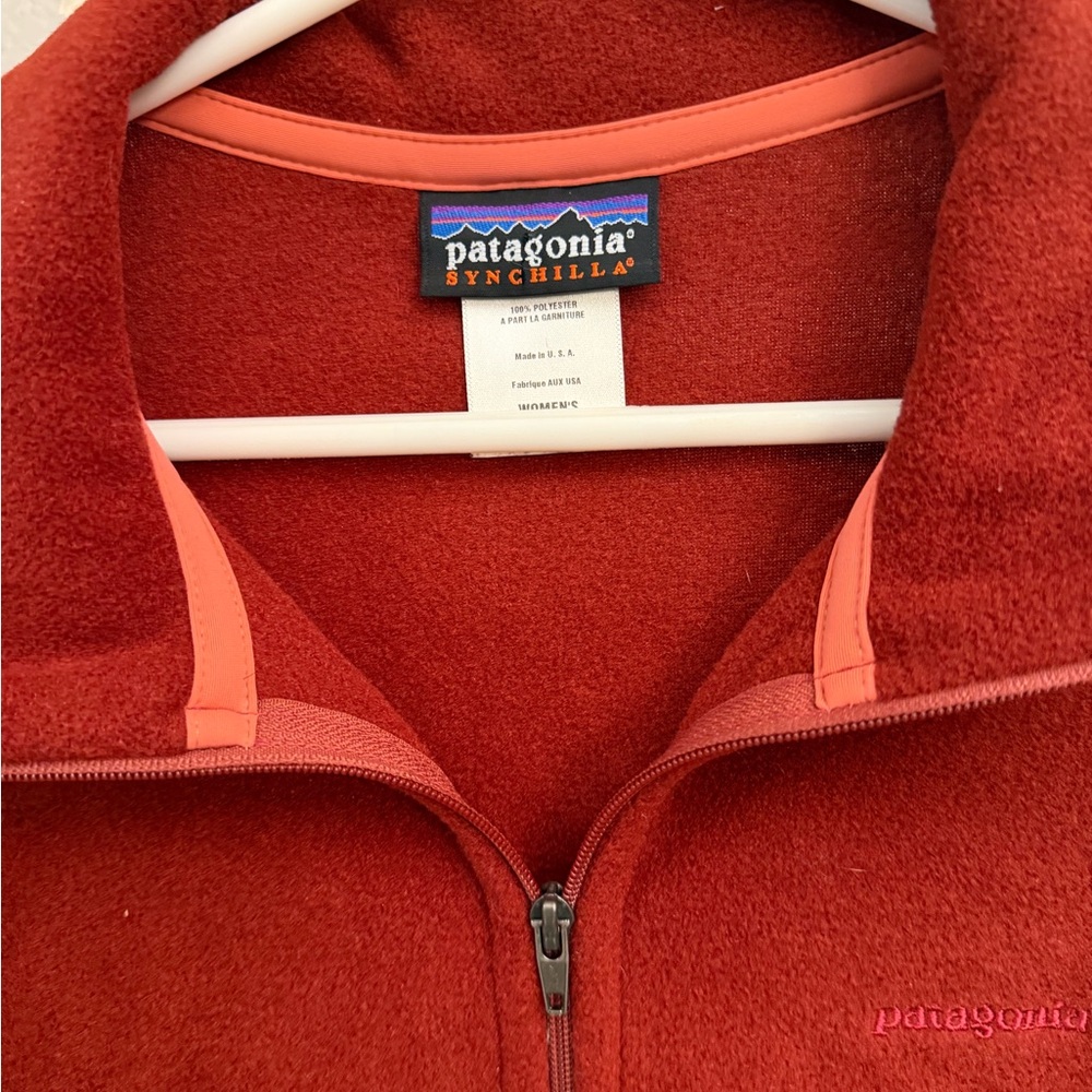 Patagonia Synchilla Fleece Women's XL
Red Rust Full Zip USA VTG - great conditio